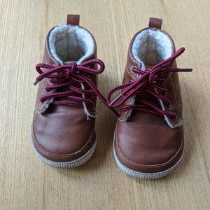 GAP Fleece Lined Bootie